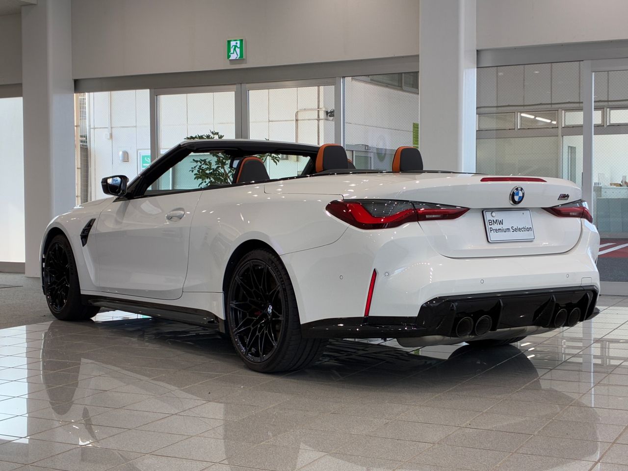 G83 M4 Competition M xDrive Competition RHD