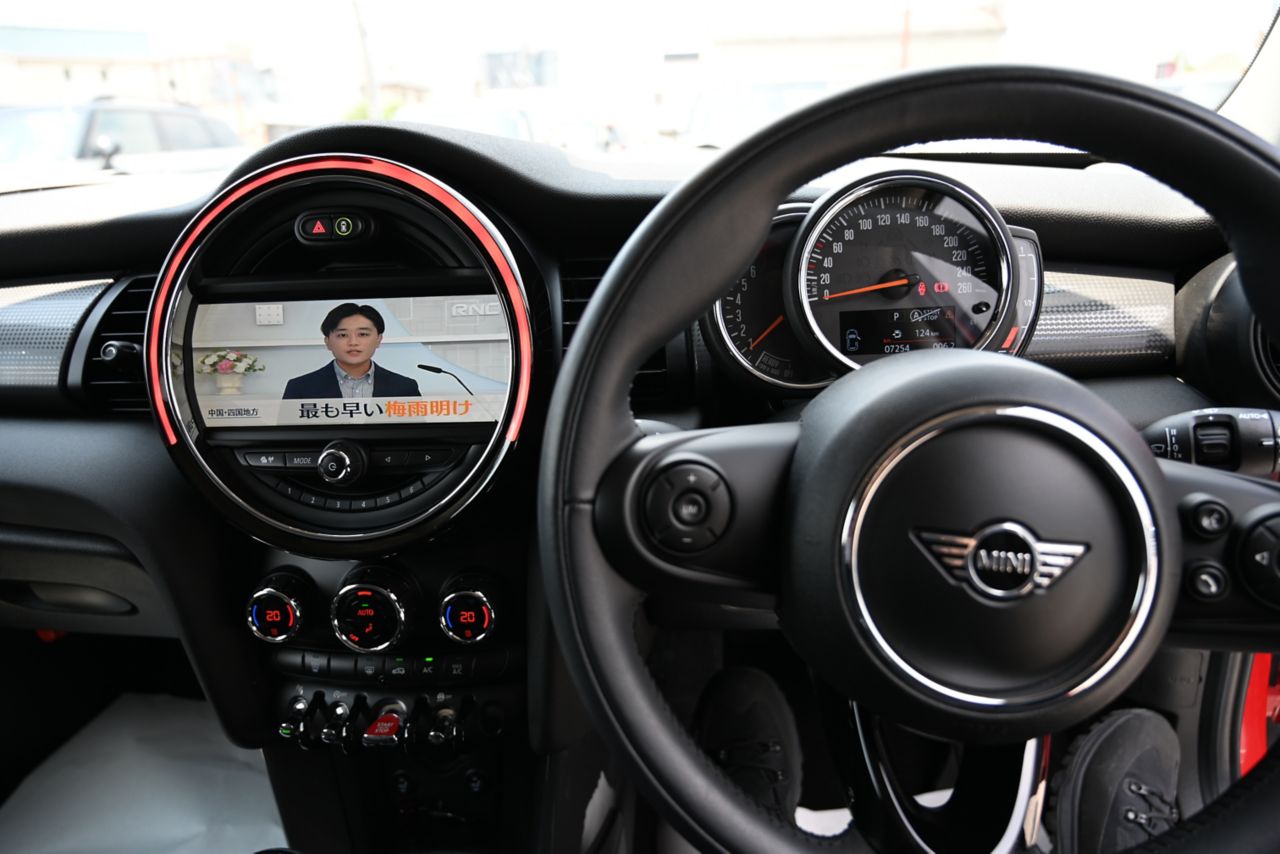 F55 MINI Cooper 5-Door Hatch LCI