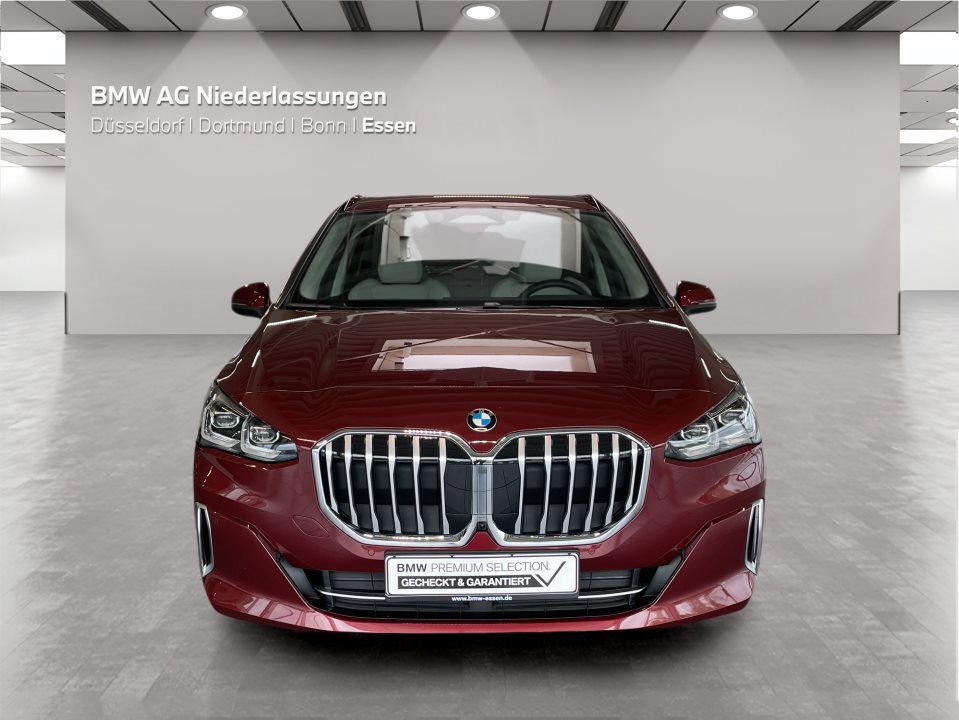 BMW 218