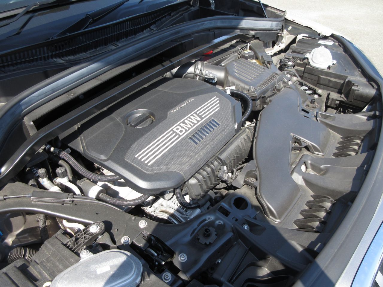 X1 sDrive18i RHD