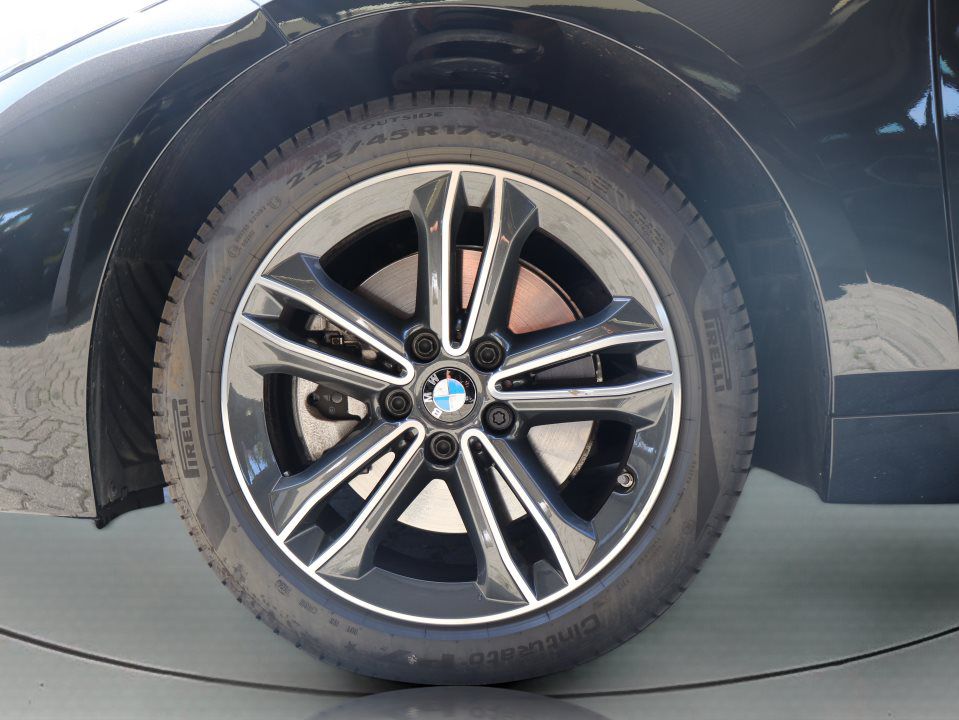 BMW 118