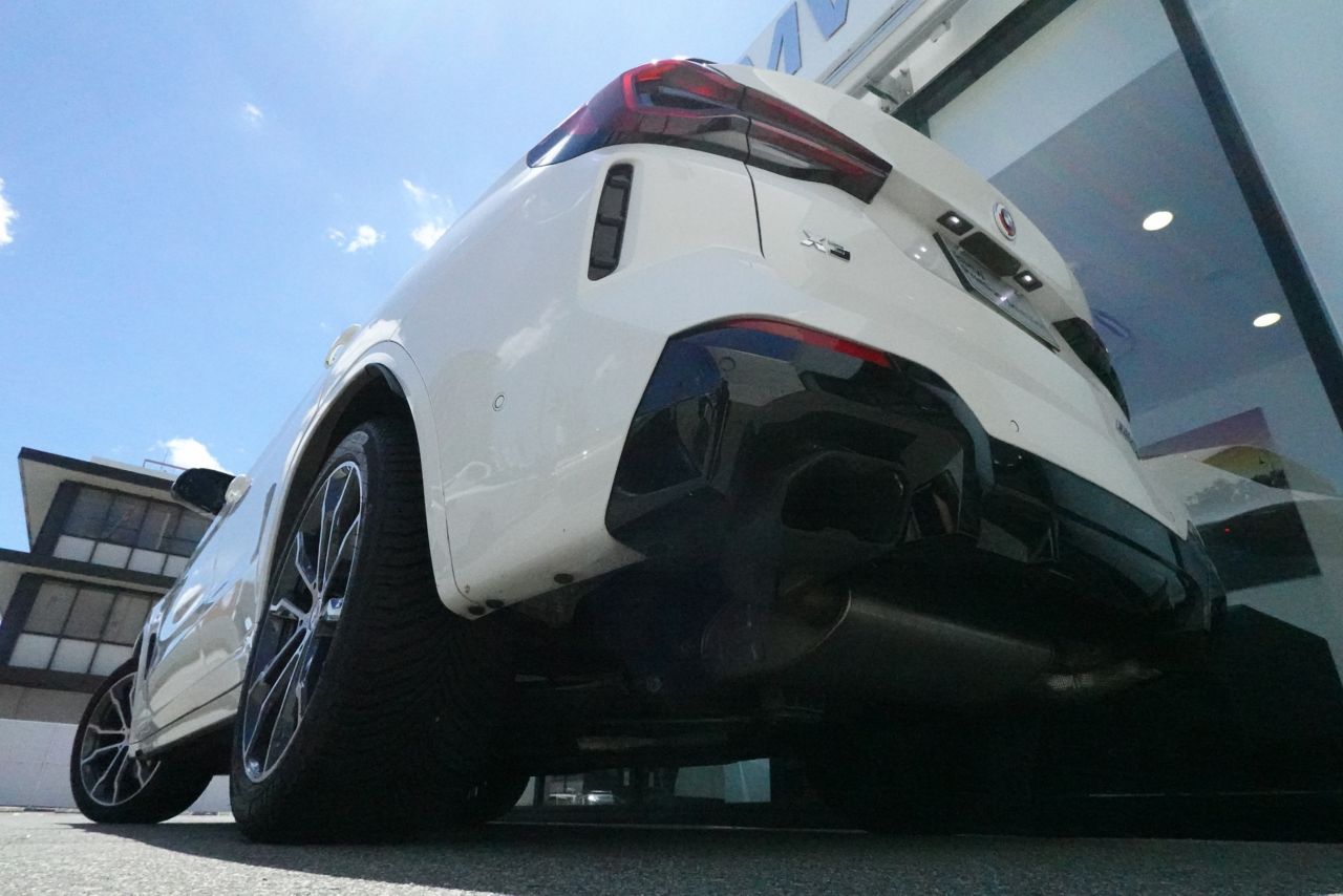 G01 X3 M40d RHD LCI ZA