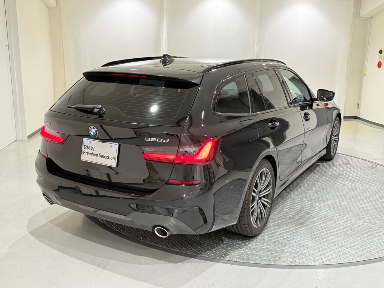 G21 320d xDrive Touring RHD