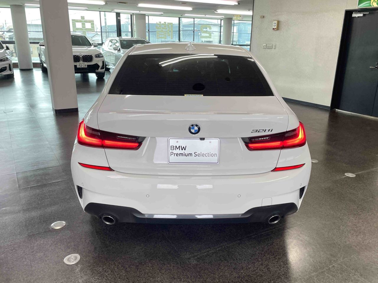 G20 320i Saloon RHD MX