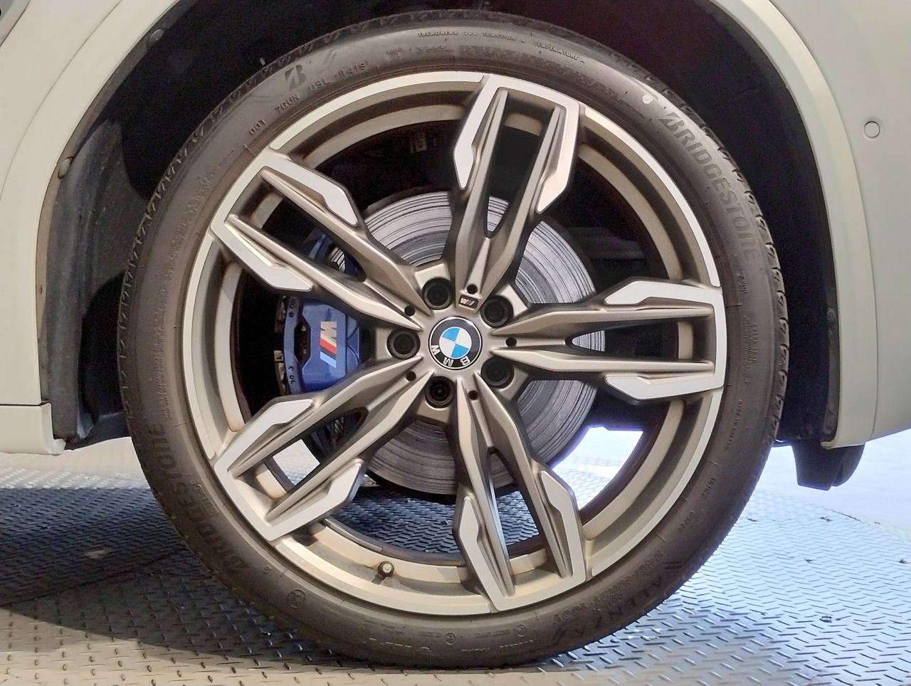 X4 M40i RHD
