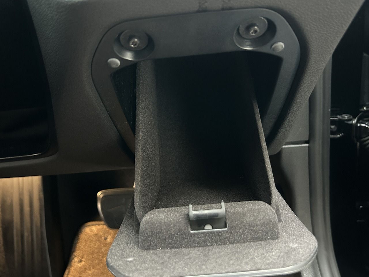 G29 z4 sDrive20i RHD