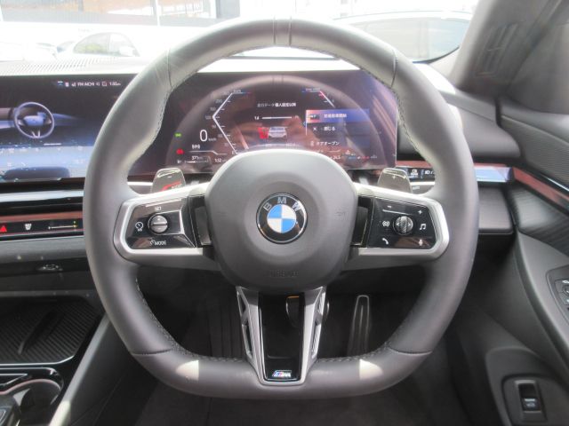 520i Sedan RHD