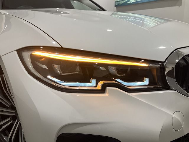 G21 320d xDrive Touring RHD
