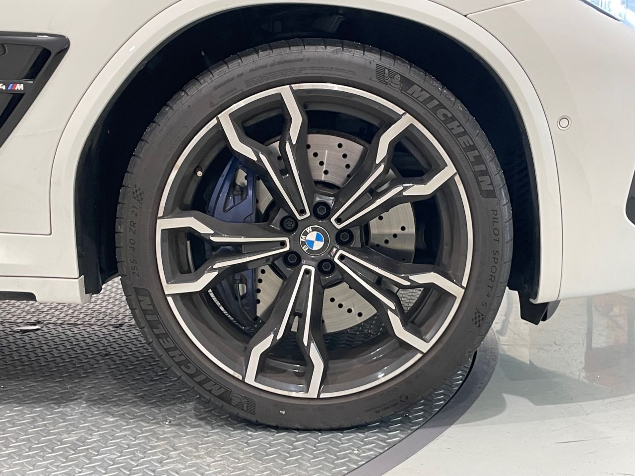 X4 M RHD