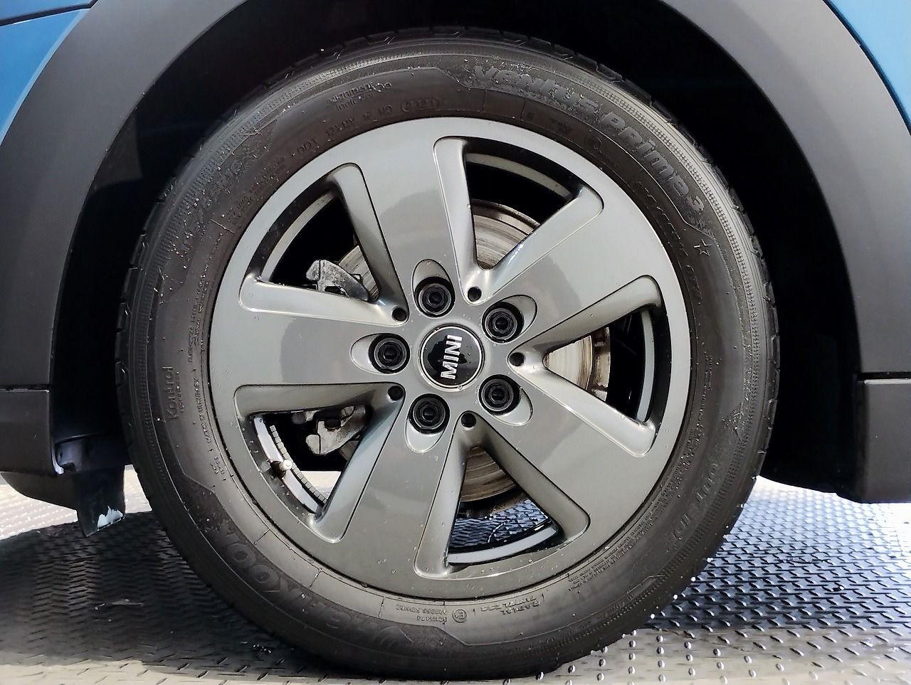 MINI Cooper F56 RHD