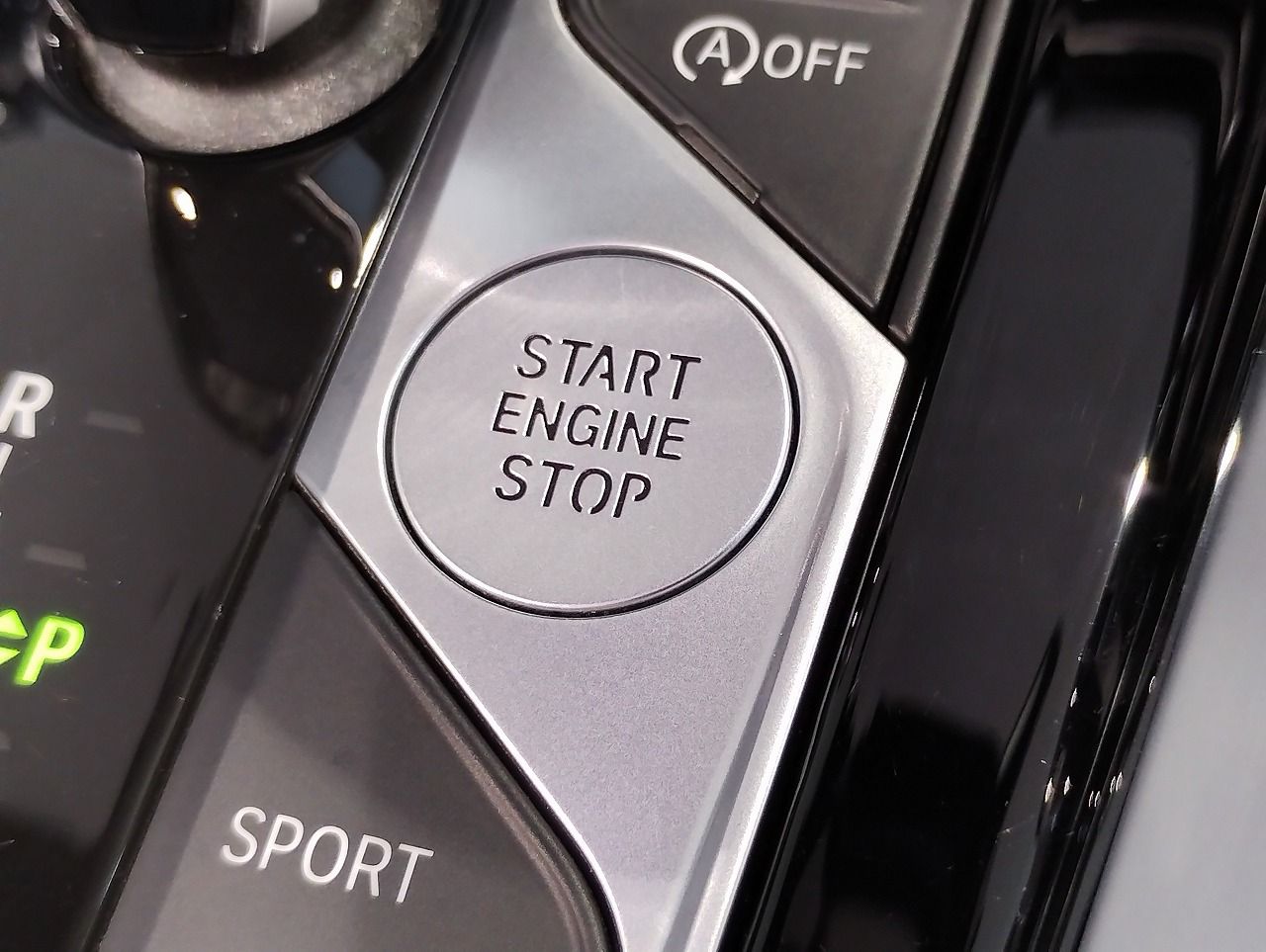 G29 z4 sDrive20i RHD