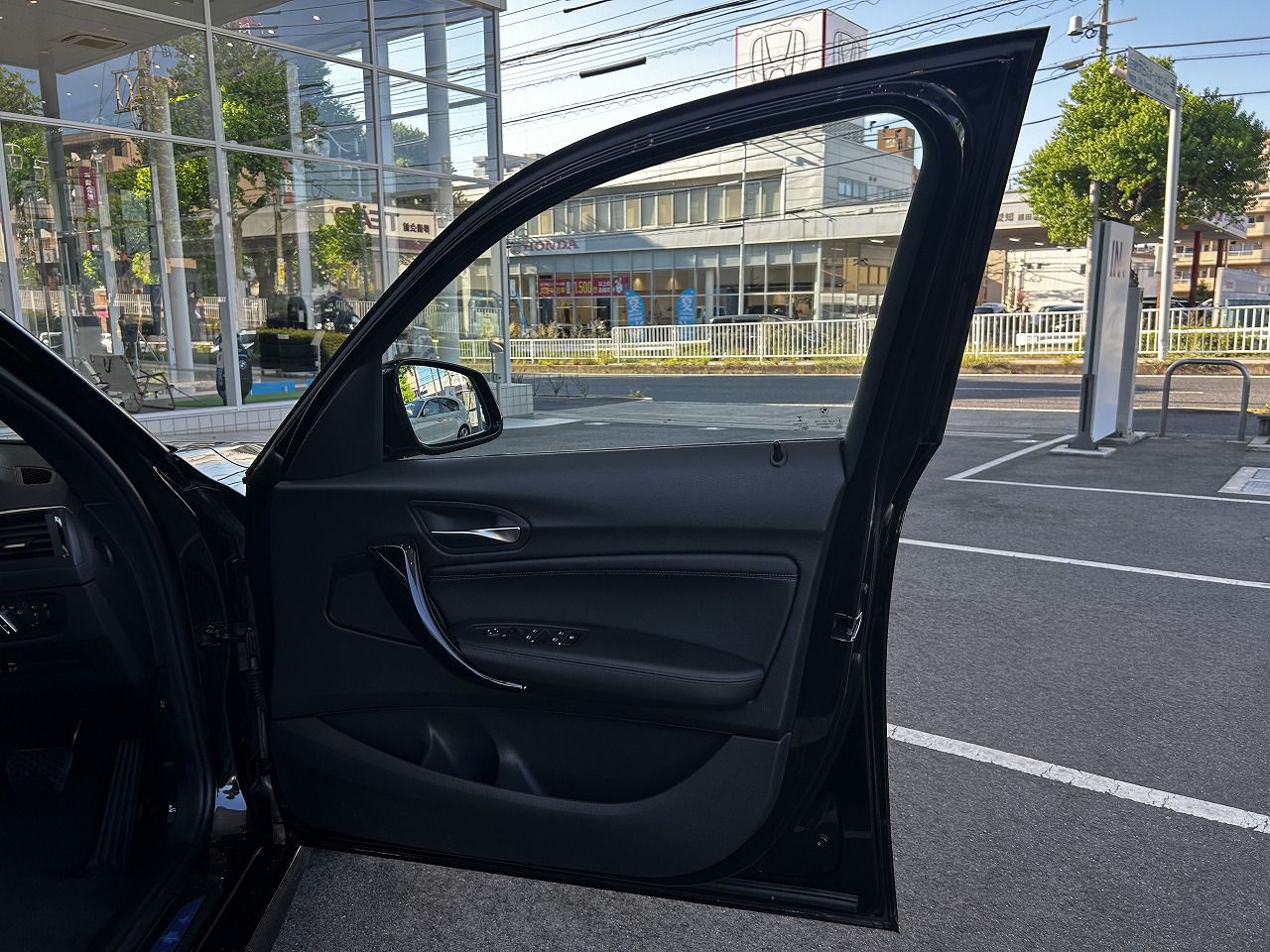 118D 5DOOR RHD