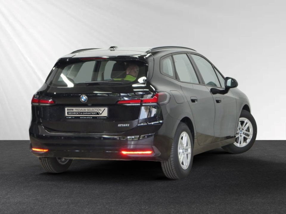 BMW 216