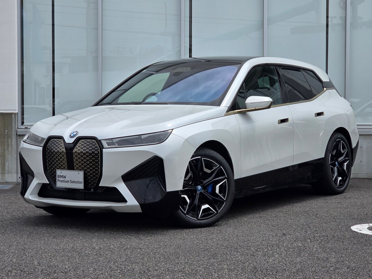 iX xDrive40