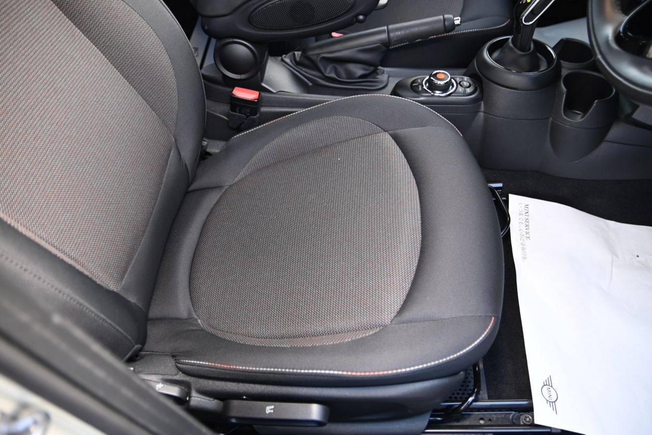 F55 MINI Cooper 5-Door Hatch LCI