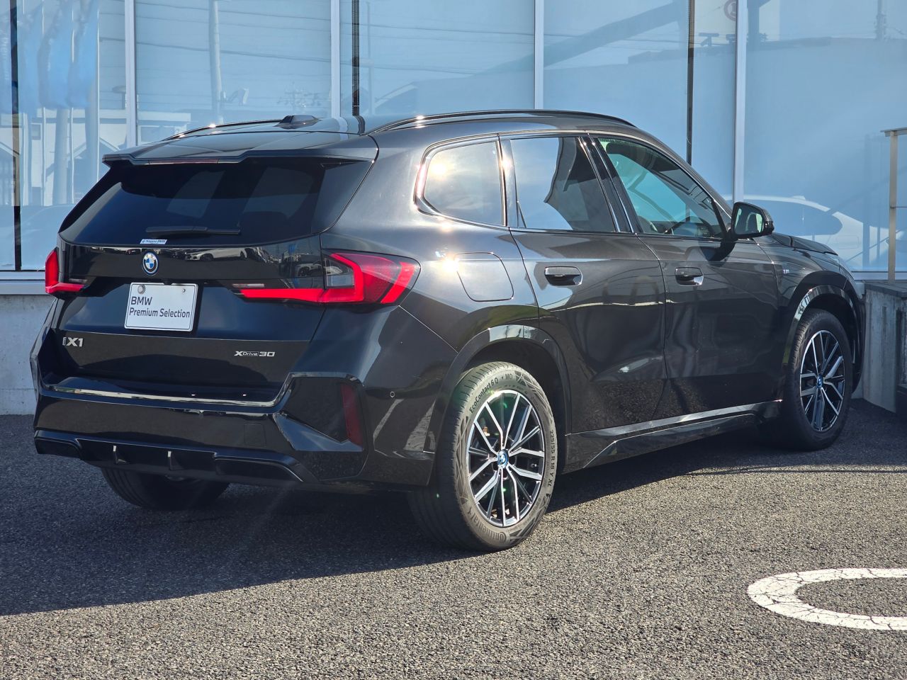 U11 iX1 xDrive30