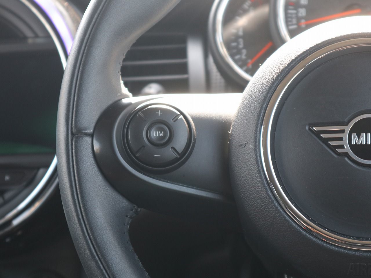 F56 MINI Cooper 3-Door Hatch LCI