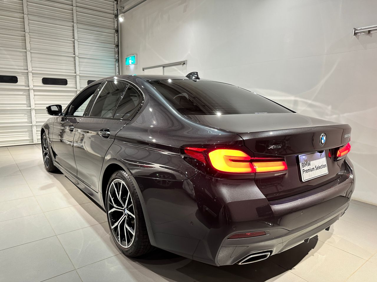 520d xDrive Sedan RHD