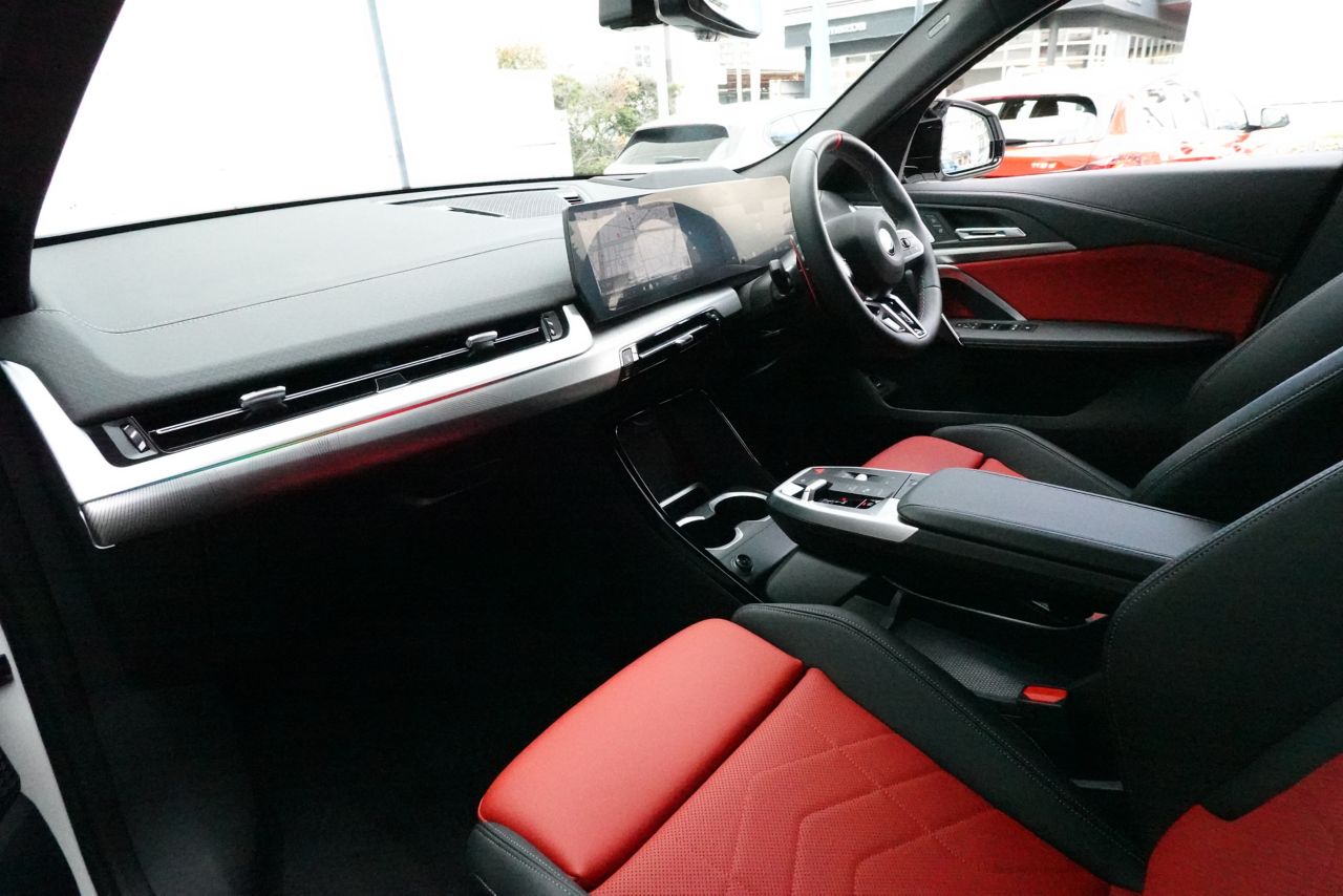 X2 M35i xDrive RHD