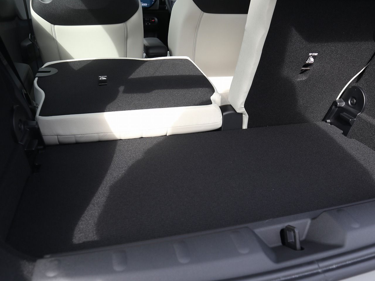 F66 MINI Cooper C 3Dr