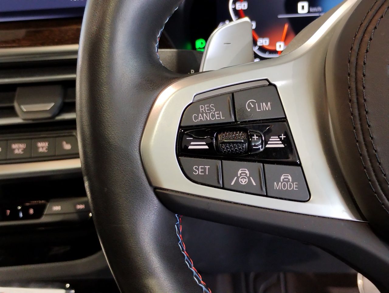 G01 X3 M40i RHD LCI ZA