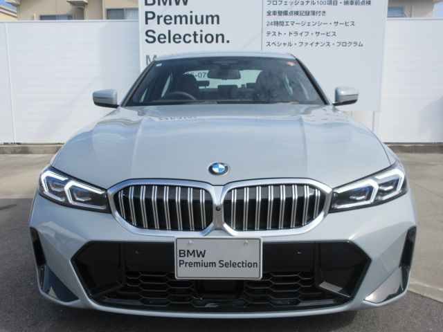 320d xDrive Berline RHD