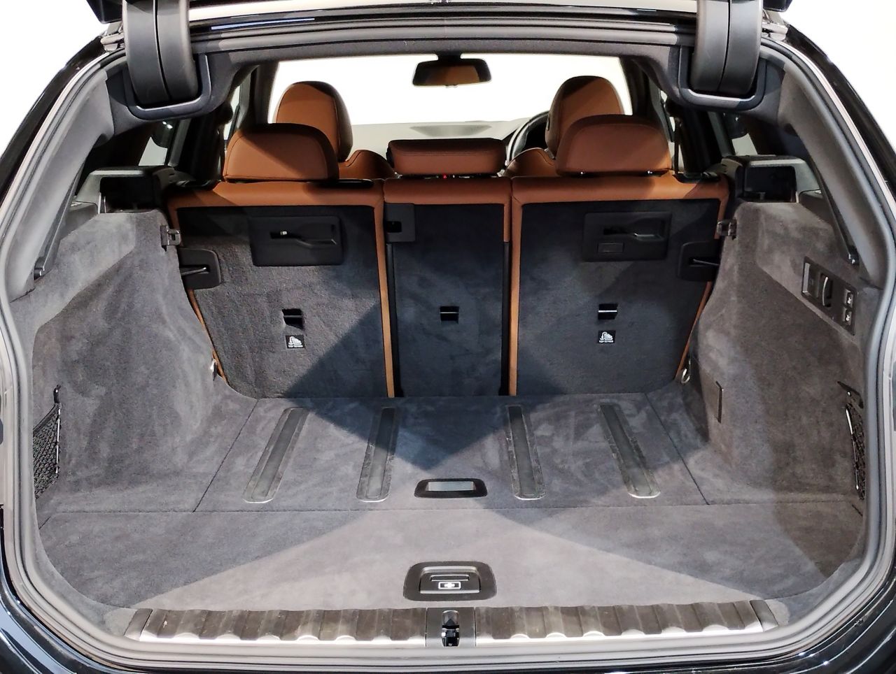 G21 320d xDrive Touring RHD