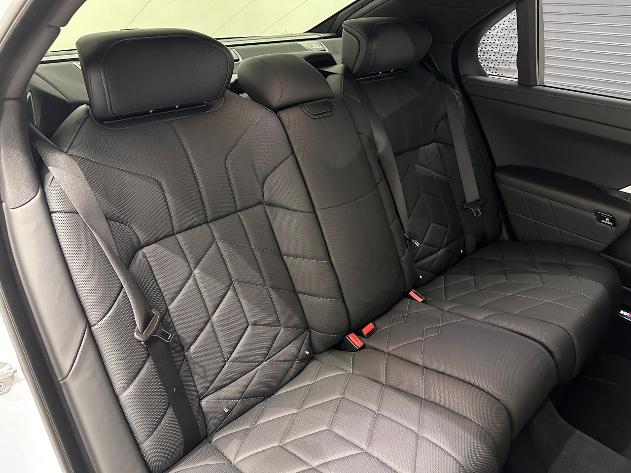 i7 xDrive60 Sedan RHD