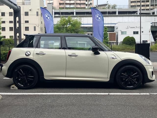 F55 MINI Cooper SD 5dr Hatch LCI