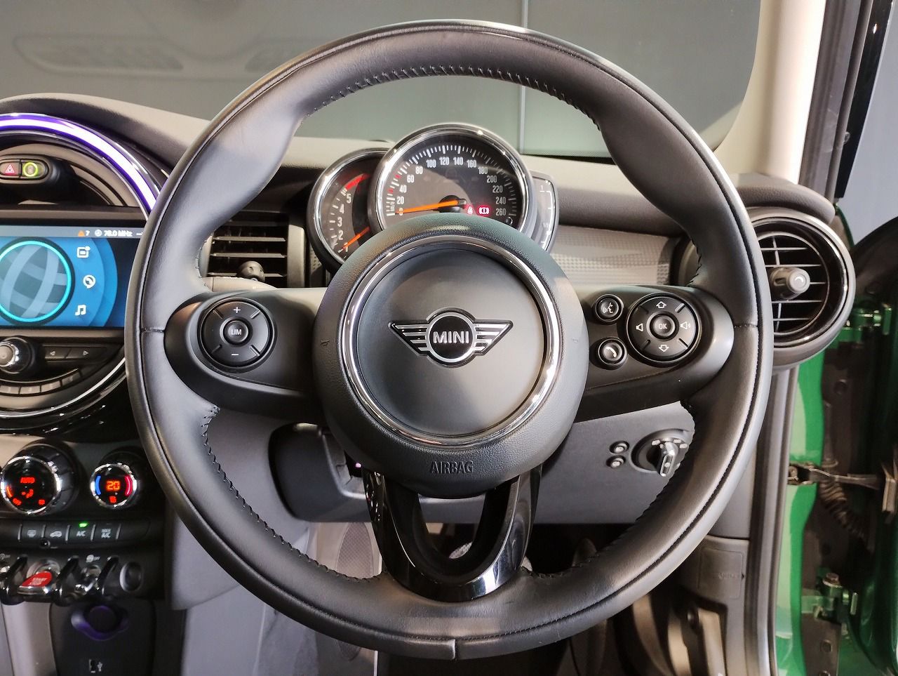 MINI F55 Cooper D 5dr Hatch LCI