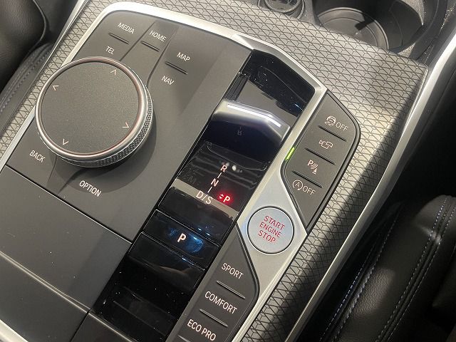 318i Touring RHD