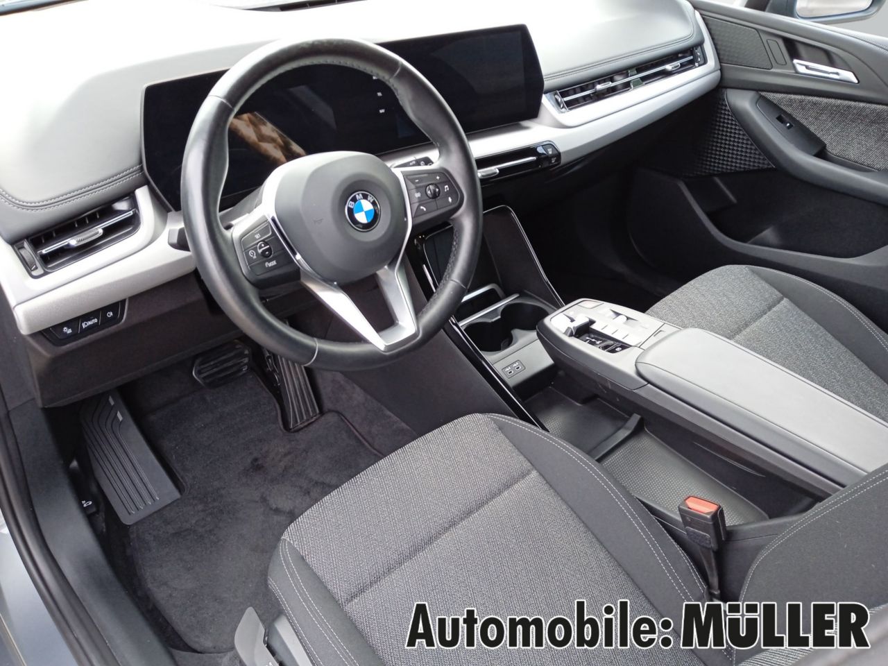 BMW 218