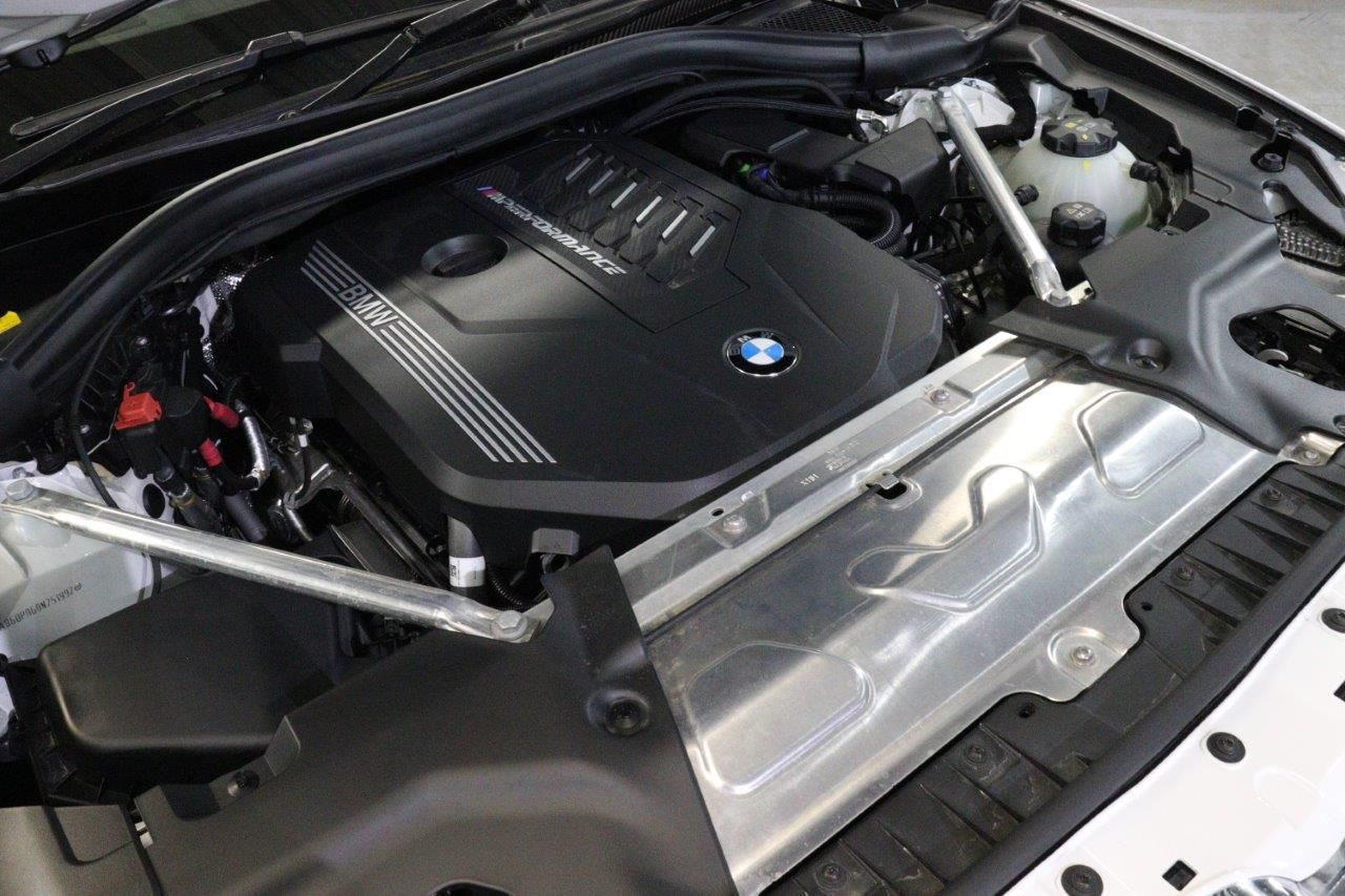 G01 X3 M40i RHD LCI ZA