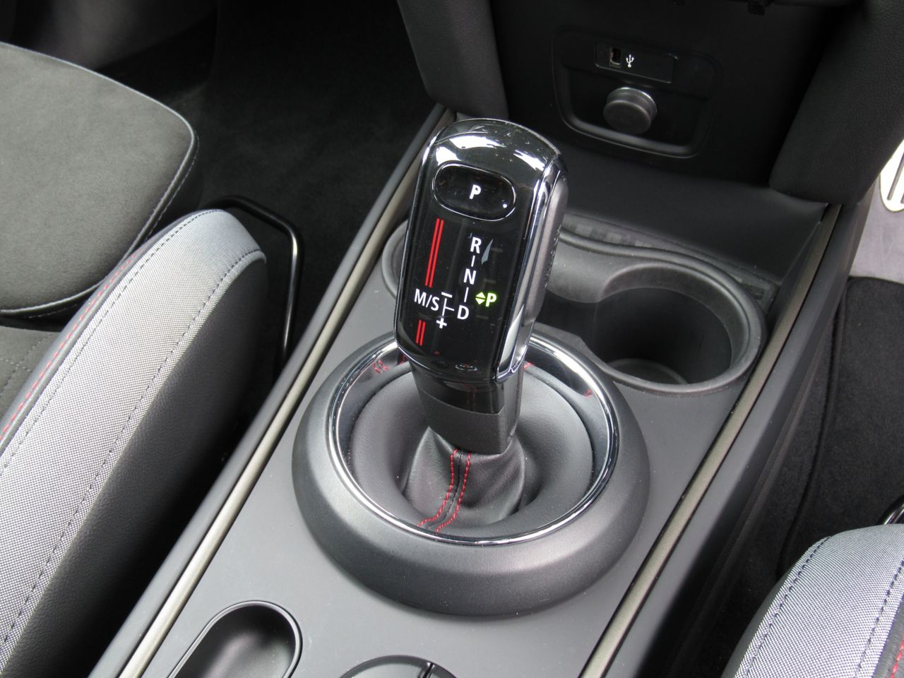 MINI John Cooper Works ALL4 Countryman RHD