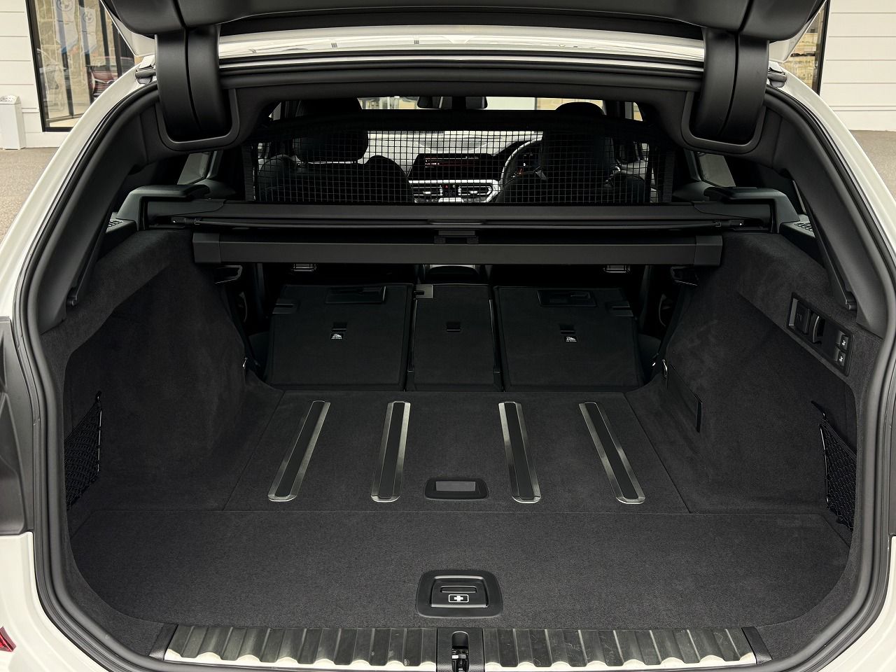 G21 318i Touring