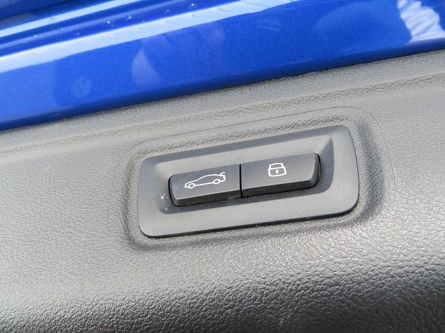 G21 320i Touring LCI RHD