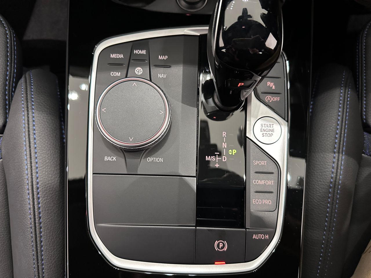 F40 118d Sports Hatch 5-door B47 2.0d