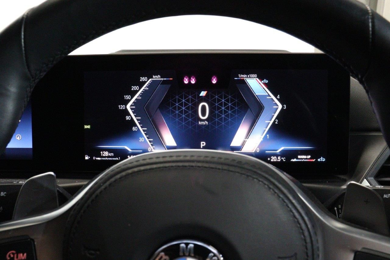 320d xDrive Berline RHD