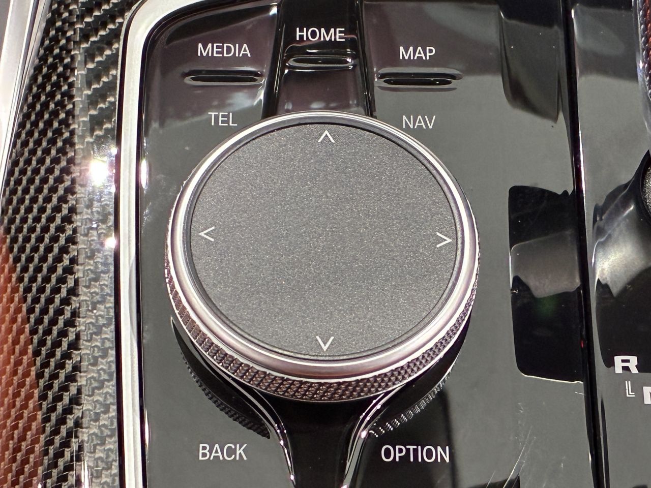 G** M* C********** * x***** T******