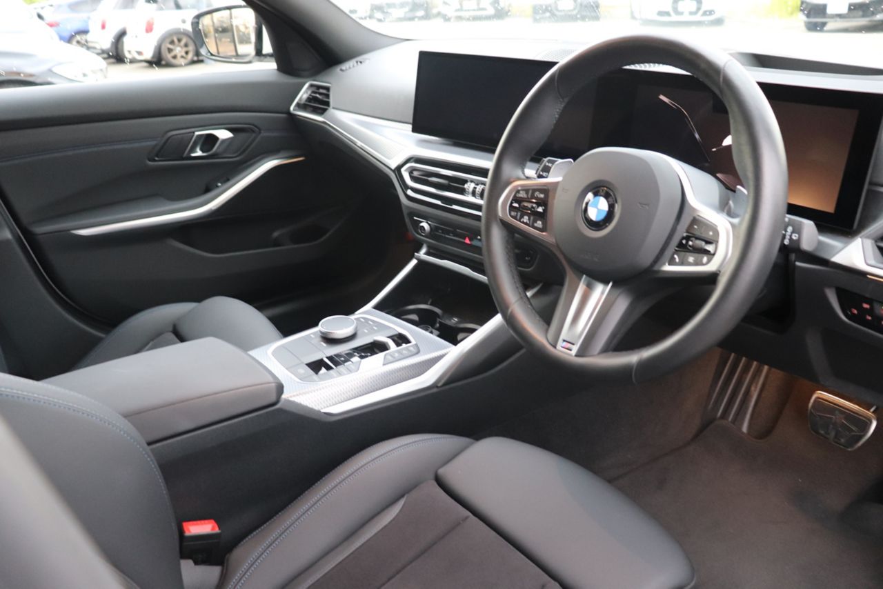 G21 320i Touring LCI RHD