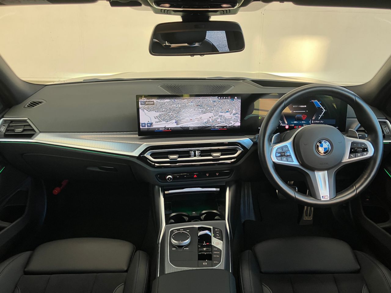 320d xDrive Berline RHD