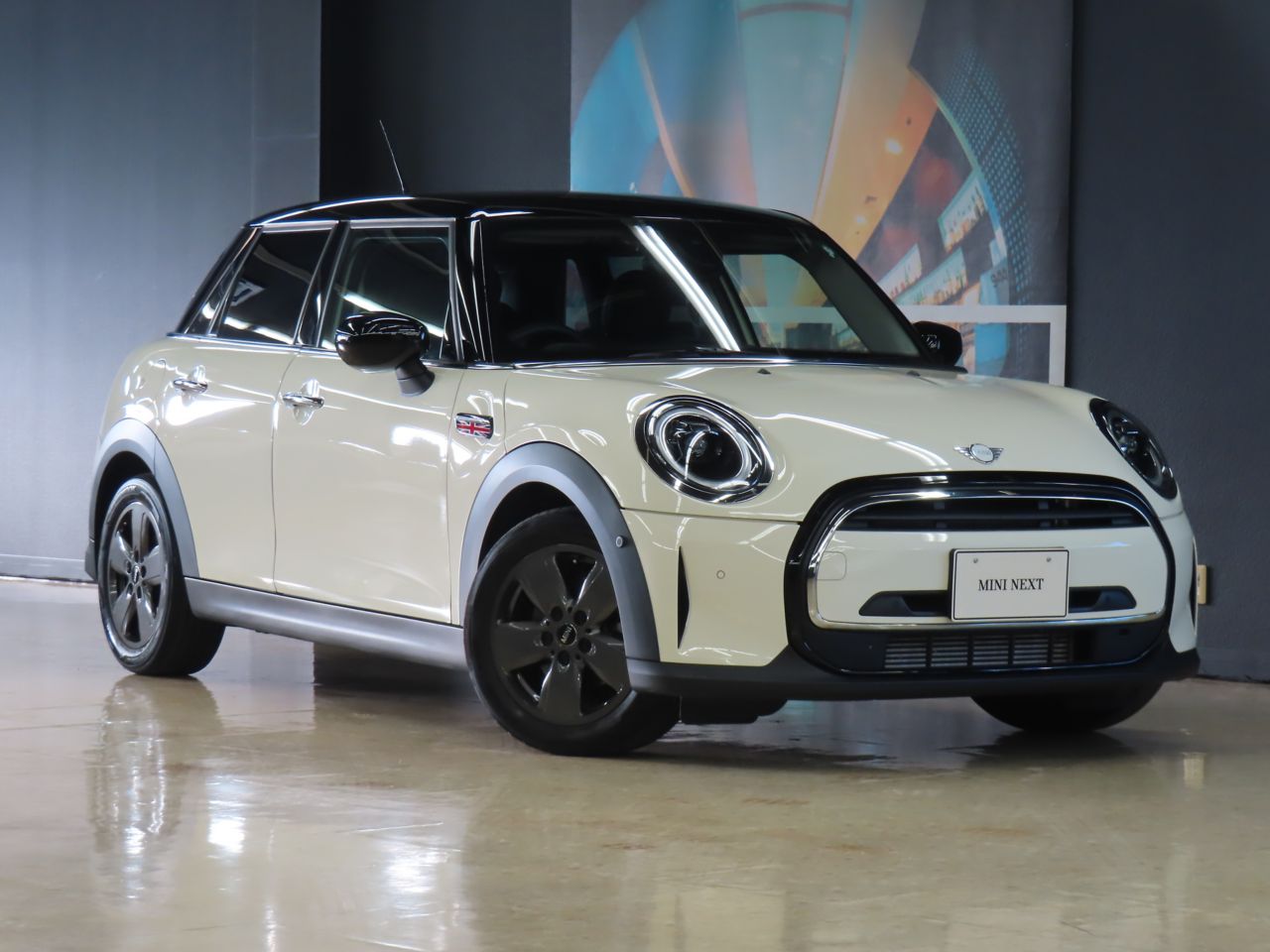 MINI COOPER D 5 DOOR.