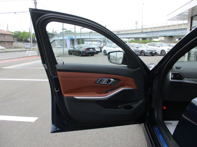 G21 320d xDrive Touring RHD
