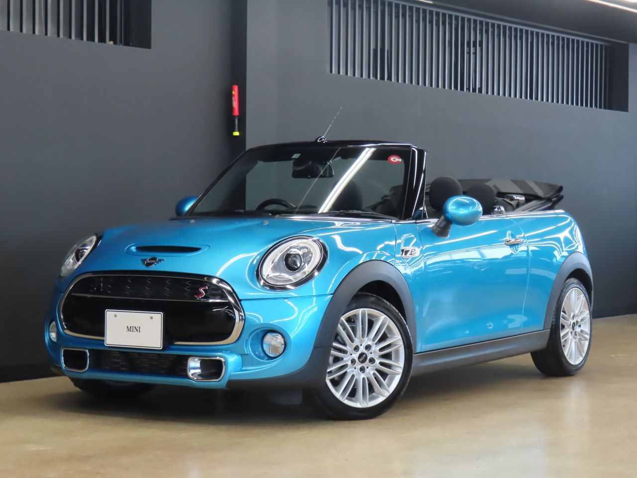 MINI CONVERTIBLE COOPER S