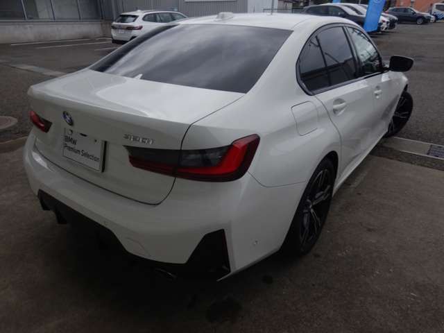 G20 320i Saloon LCI RHD MX