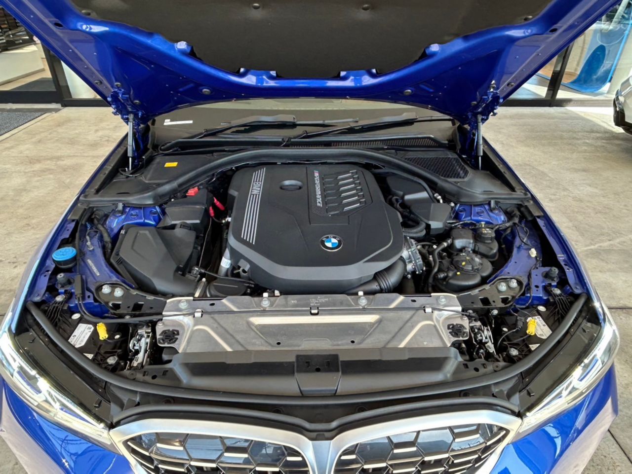 G21 M340i xDrive Touring LCI RHD