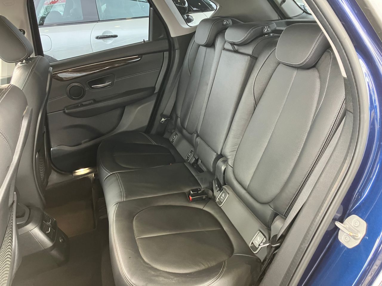 218D ACTIVE TOURER RHD