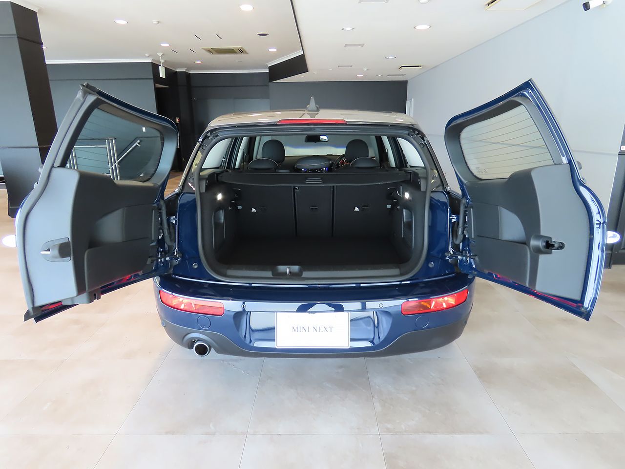 MINI CLUBMAN COOPER D