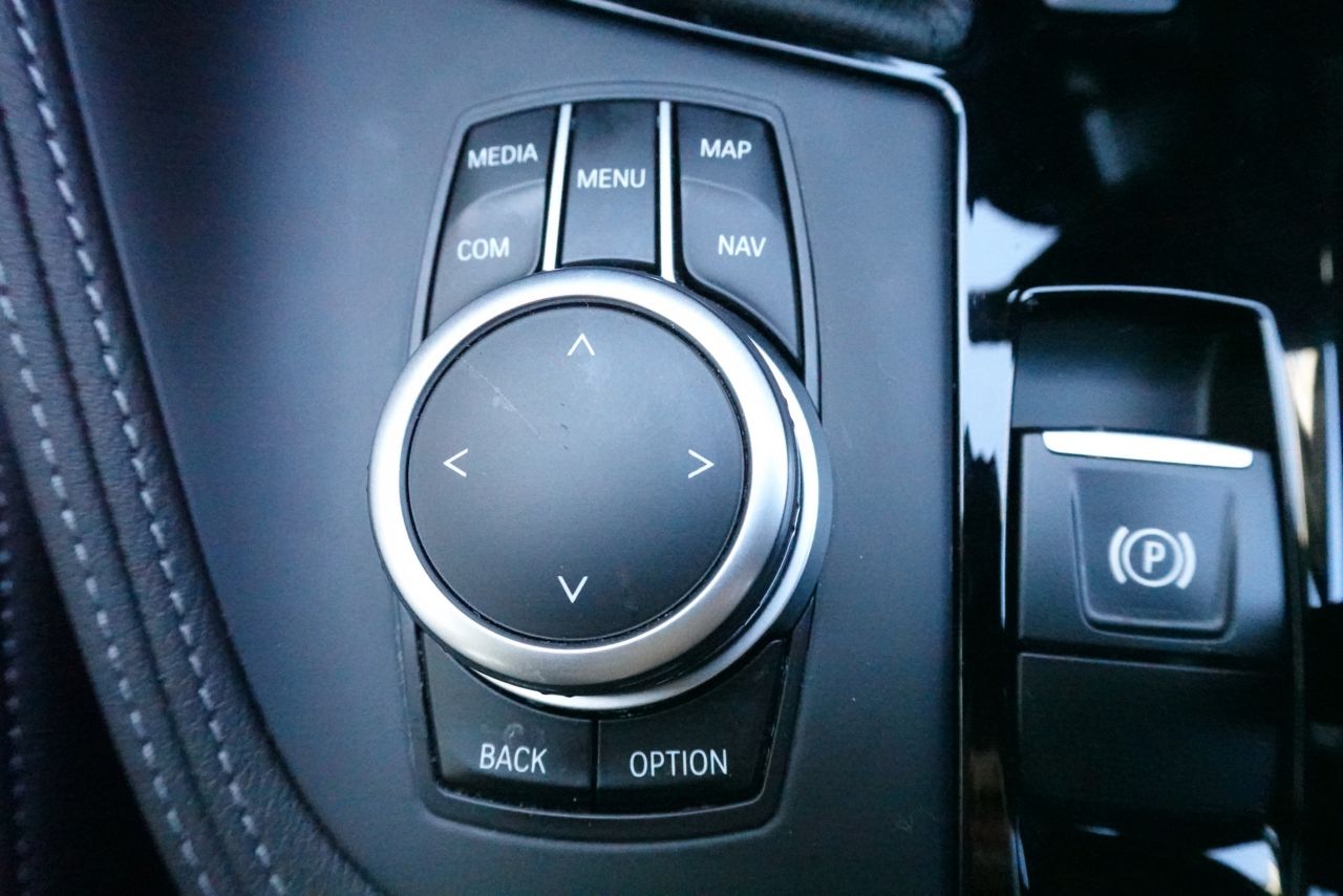 X1 sDrive18i RHD
