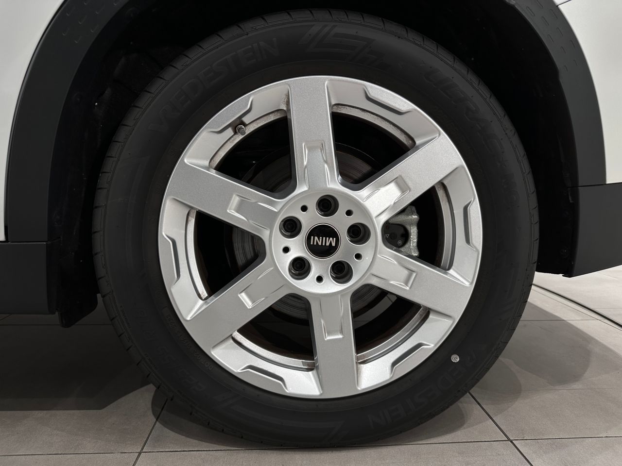 U25 MINI Countryman E